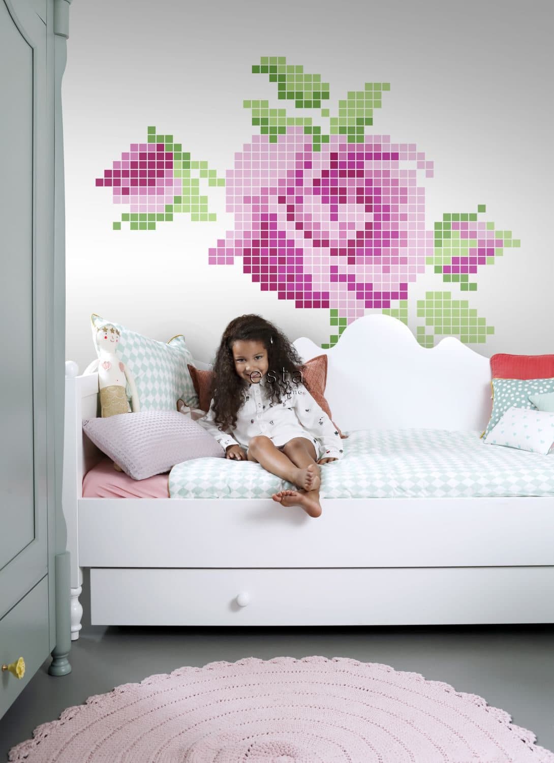wall mural crochet rose pink and green 158108