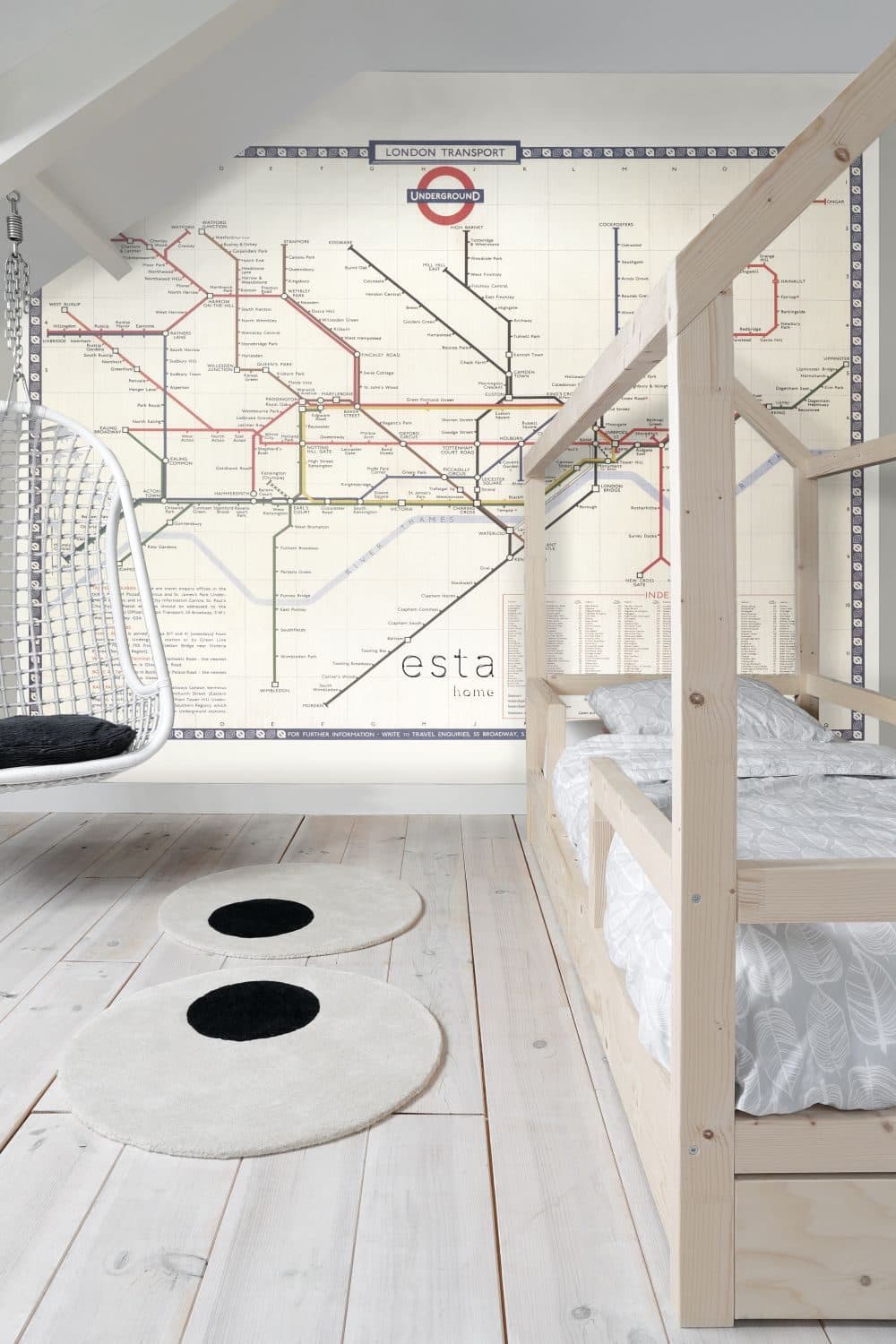 wall mural Lodon transport folder beige, red and blue 158209