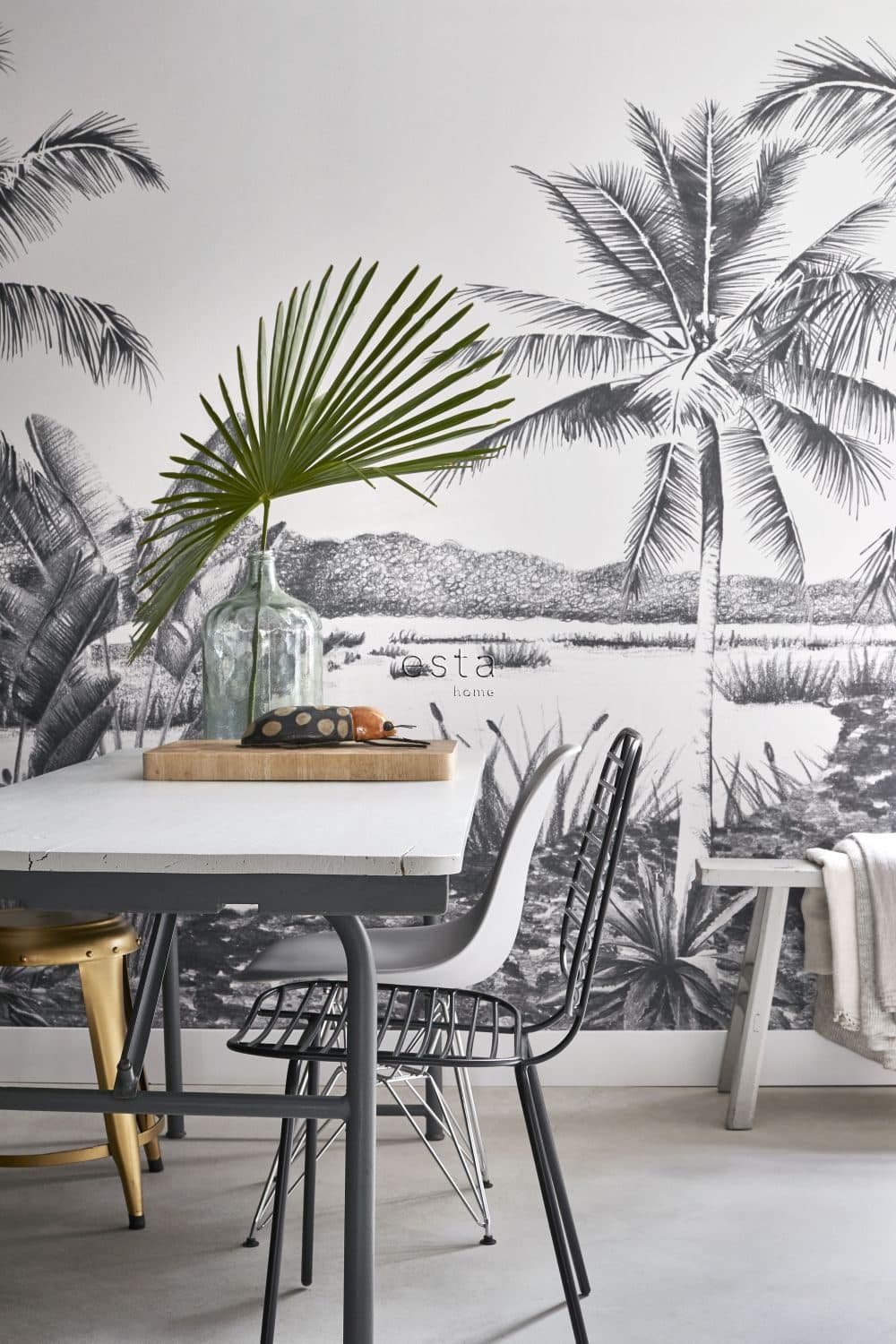 wall mural tropical landscape with palm trees black and white 158901