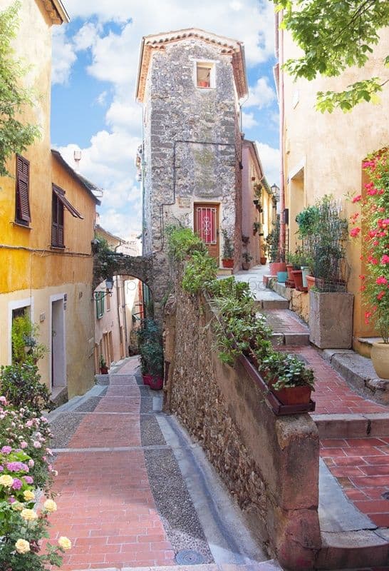 Classical European Street