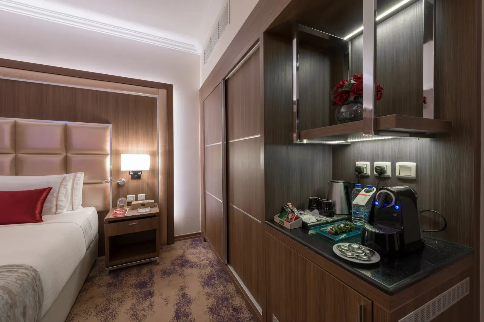 Ramada Hotel Jeddah - 12