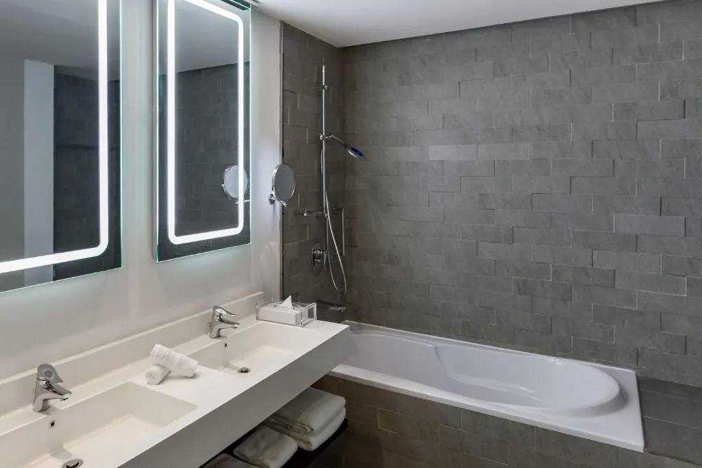 Radisson Blu Dammam - 7
