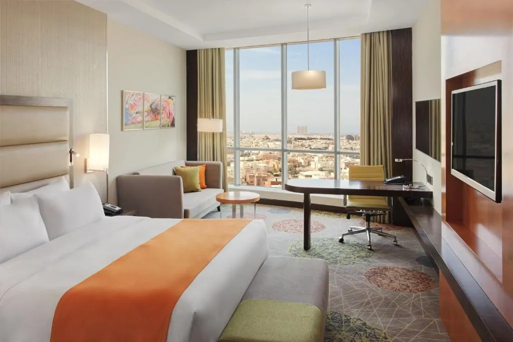 Holiday Inn Jeddah - 14