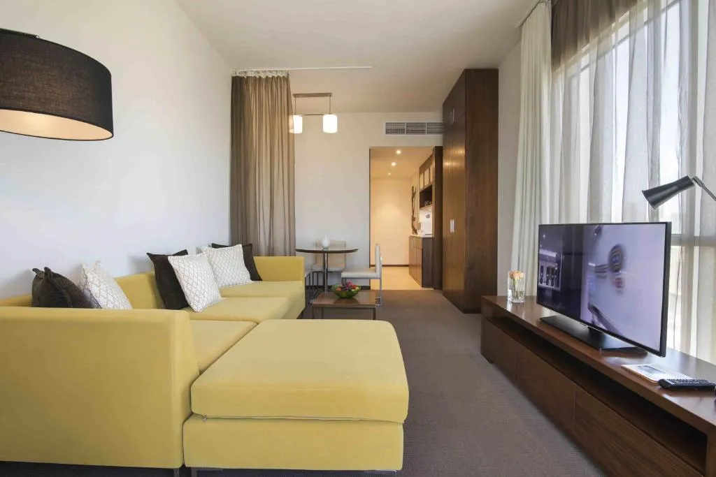 Centro Hotel Riyadh - 4