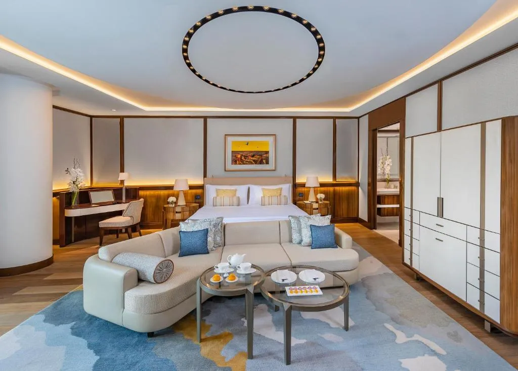 Al Faisaliah Hotel Riyadh - 5