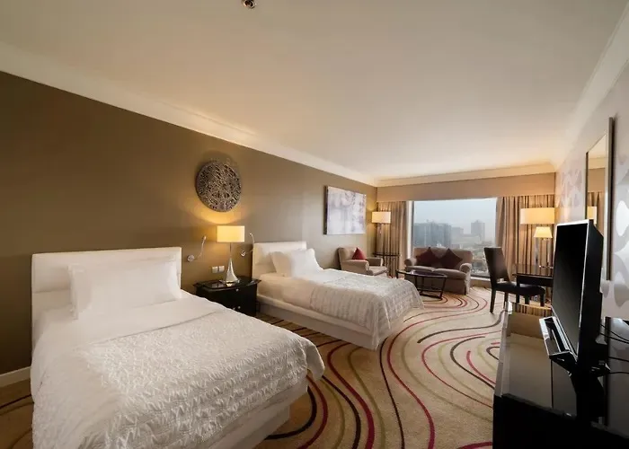 Le Meridian Hotel Jeddah - 2
